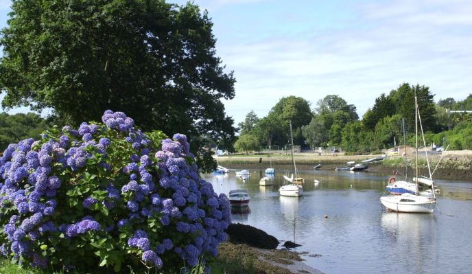 La côte Sud Bretagne, Cornouaille et Pays Bigouden : Auray - Quimper à vélo La côte Sud Bretagne, Cornouaille et Pays Bigouden : Auray - Quimper à vélo