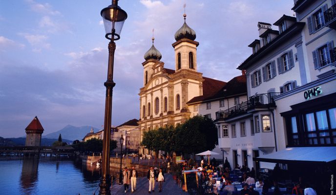 Suisse, lacs et montagnes Suisse, lacs et montagnes