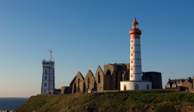 De Portsall à Brest : le chemin des phares