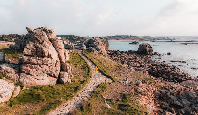 La côte de Granit Rose (séjour en semi-étoile, version confort)