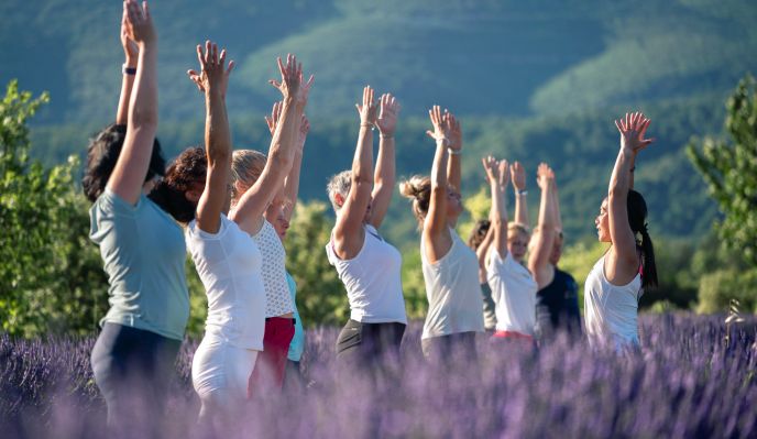 Le Massif du Luberon, rando et yoga