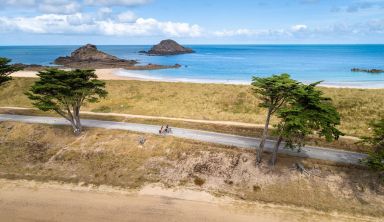 GR34 n°01 - De Granville à Saint-Malo : Mont Saint-Michel et côte d'Émeraude